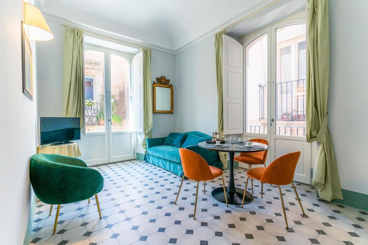 Capo 10 Liberty Apartments Сиракузы Экстерьер фото