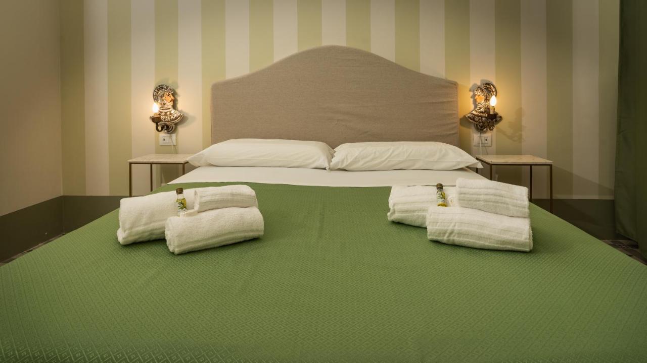 Capo 10 Liberty Apartments Сиракузы Экстерьер фото