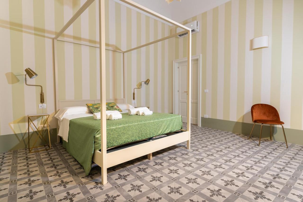 Capo 10 Liberty Apartments Сиракузы Экстерьер фото