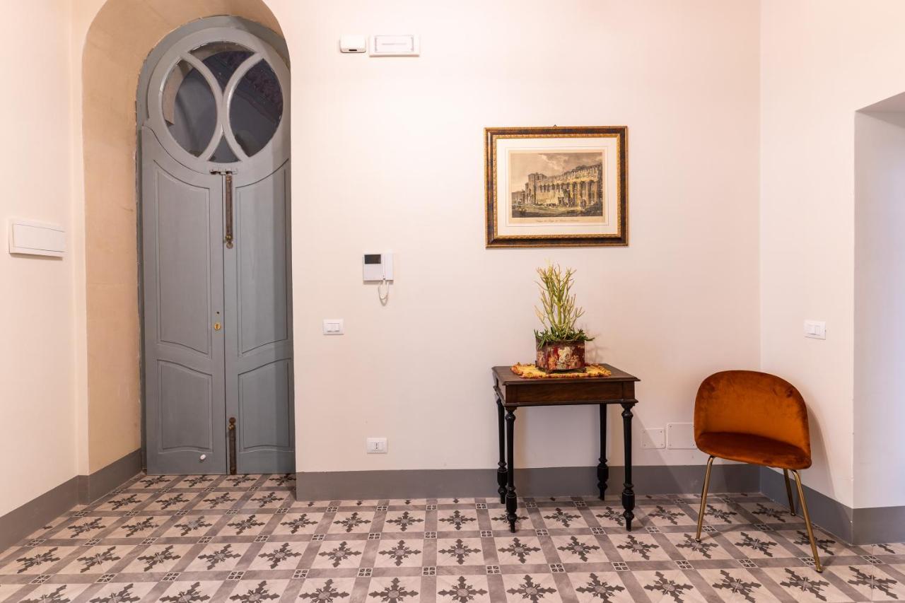Capo 10 Liberty Apartments Сиракузы Экстерьер фото