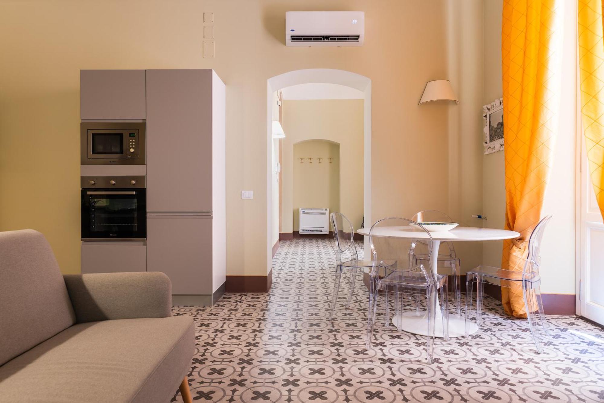 Capo 10 Liberty Apartments Сиракузы Экстерьер фото